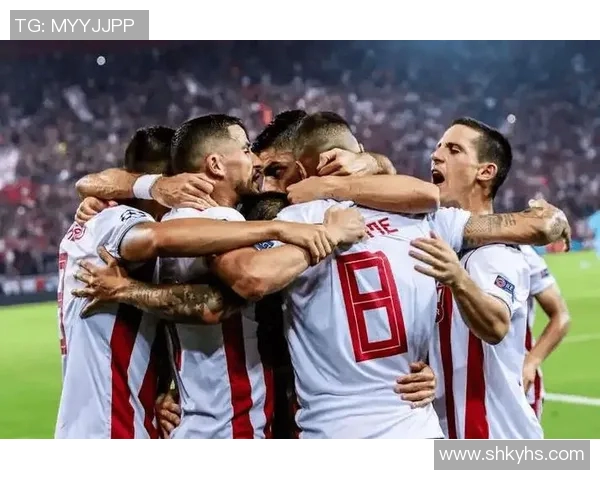 奥林匹亚科迎战拜仁慕尼黑双方争夺欧冠小组赛关键胜利